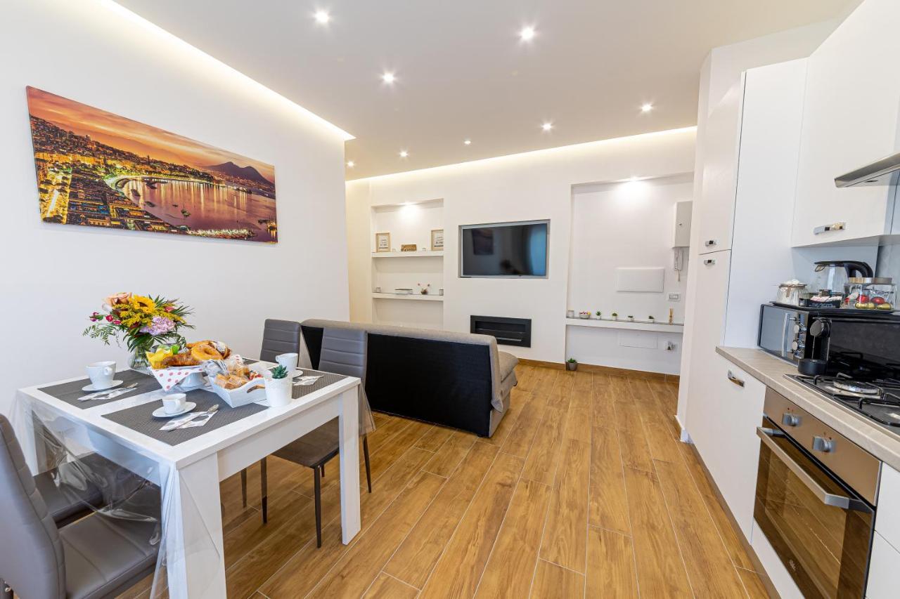 Bed & Breakfast White Gold
